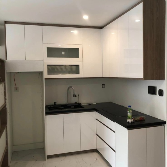 Over Fridge Cabinet: 800, 1000